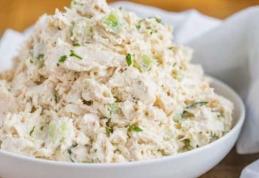 Salată de pui cu țelină