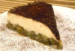 Banane pe pat de biscuiți și cremă de frișcă