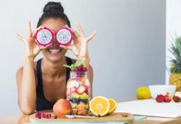 Alimente și vitamine care te fac să arăți mai tânără