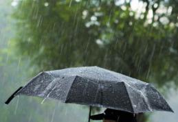 Alertă meteo: Nu vom scăpa de ploi până pe 4 mai!