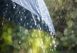 Cantități însemnate de precipitații la Dorohoi în acest sfârșit de săptămână. Vezi cât a plouat în județ!