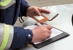 Comerciant ambulant amendat și anchetat de polițiști după ce a prezentat o adeverință falsă