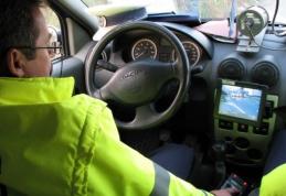 Oprit de poliţie pentru că mergea cu viteză s-a ales cu dosar penal deoarece avea permisul suspendat