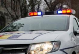 Un dorohoian de 31 de ani, cercetat penal pentru că a furat un telefon dintr-o mașină