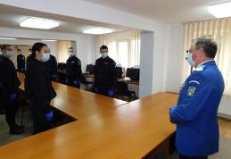Zece elevi jandarmi aflați în practică la Jandarmeria Botoșani au depus Jurământul militar