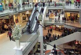 Avem data! Mall-urile se redeschid, dar cu restricții