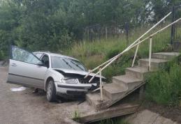 Accident la Suharău! A lovit un pieton, după care s-a izbit într-un cap de pod - FOTO