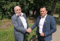 Tânăr afacerist din Botoșani într-o întâlnire neregizată