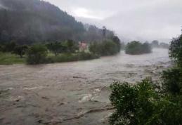 ALERTĂ, crește nivelul râului Prut! Peste 80 de persoane evacuate de pompieri din satul Baranca