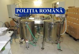 Alcool etilic obținut într-o fabrică de produse cosmetice din Botoșani - FOTO