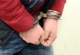 Minor arestat preventiv după ce a furat două mașini și a condus beat fără a deține permis de conducere