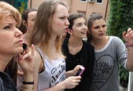 Peste 2500 de absolvenţi ai clasei a VIII-a din județul Botoșani au fost repartizaţi computerizat în învăţământul liceal