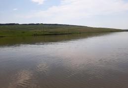 Iazul Corlăteni – Un loc ideal pentru agrement și pescuit – VIDEO / FOTO