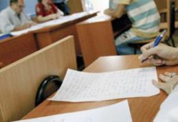 Cadrele didactice susţin miercuri proba scrisă a Examenului de Definitivat