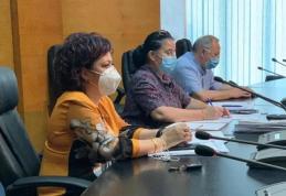 Aplicarea legii carantinării și izolării discutată astăzi la Instituția Prefectului Botoșani - FOTO