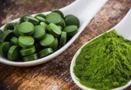 Cinci afecţiuni pe care le putem trata cu spirulină