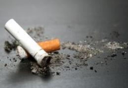 De joi, Românii vor fuma doar ţigări antiincendiu