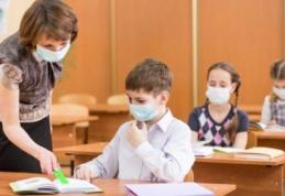 Ore mai puţine pentru elevi! Autorităţile au stabilit