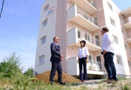 Doina Federovici și Cosmin Andrei continuă programele începute de PSD pentru construcția de locuințe pentru tineri și medici în Botoșani - FOTO
