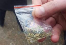 Tânăr din Botoșani cercetat pentru deținere de droguri