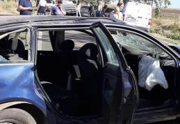 Carambol cu patru mașini pe un drum din județ. Trei persoane au ajuns la spital