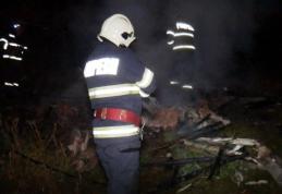 Incendiu la Hudești! Bucătărie de vară cuprinsă de flăcări