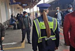 Siguranță pentru călători. Echipe de control, prezente în trenuri - FOTO