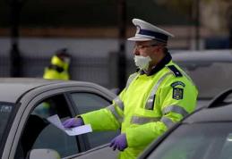 Curge cu amenzi! 17 botoșăneni au fost sancţionaţi de poliţie într-o zi, din cauză că n-au respectat restricţiile