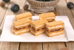 Prăjitură cu foi de bulion și cremă de griș