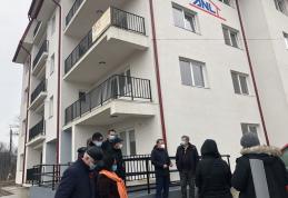 Cadou de sărbători! Primăria Dorohoi a făcut recepția a 60 de locuințe ANL. Vezi lista beneficiarilor! - FOTO