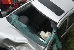 Accident! Un șofer cu alcool la bord a intrat cu mașina într-un gard