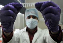 Vaccinat cu ambele doze, dar fără anticorpi. Explicația doctorului infecționist...