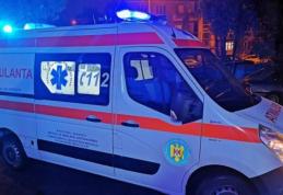 Accident mortal! O botoșăneacă și fiul ei au fost loviți în plin de un autoturism după ce au traversat neregulamentar