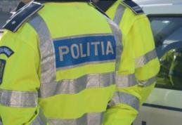 Oprit de polițiști deoarece se deplasa haotic cu mașina pe drumul Dorohoi-Botoșani