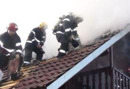 La un pas să rămână fără acoperiș deasupra capului. Atenție la coșurile de fum necurățate de funingine!