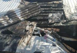 Incendiu cu pagube însemnate într-o locuință din Vârfu Câmpului din cauza unei tigăi uitate pe foc