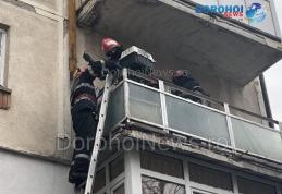 Câinii uneia dintre victimele accidentului de la ieșirea din Dorohoi salvați cu ajutorul pompierilor – FOTO