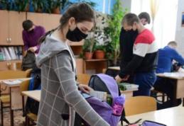 Noile condiții în care se reiau cursurile în școli după vacanța de Paște