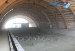 Lucrările la bazinul didactic de înot din Dorohoi sunt în grafic. Vezi când va fi recepționat!