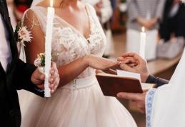 Vești noi pentru persoanele care vor să se căsătorească în acest an. Cum se vor organiza nunțile în România