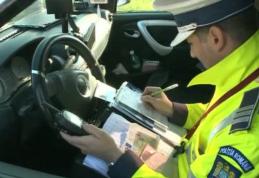 Oprit pentru viteză și anchetat pentru alcool