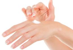 Cum se face îngrijirea corectă a mâinilor