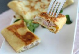Clătite cu sos bechamel și jambon