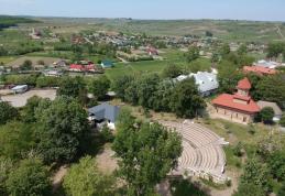 Intrare gratuită la Muzeu și desene pe asfalt la Memorialul Ipotești de 1 iunie - FOTO