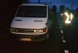 Autoutilitară cu asigurare falsificată, descoperită în trafic de poliţiştii de frontieră din Dorohoi