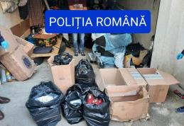 Percheziții la persoane bănuite de contrabandă. Au fost ridicate peste 17.000 de pachete de țigarete - FOTO