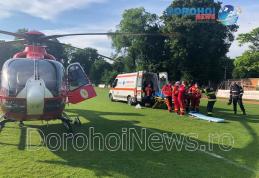 Elicopter SMURD chemat la Dorohoi pentru un bărbat din Dealu Mare care a suferit un infarct - FOTO