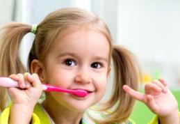 Cum prevenim cariile copiilor