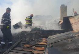 Patru incendii în mai puțin de șapte ore, în județul Botoșani