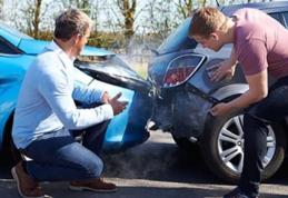 Obligațiile conducătorilor auto implicați într-un accident de circulație în urma căruia au rezultat doar pagube materiale